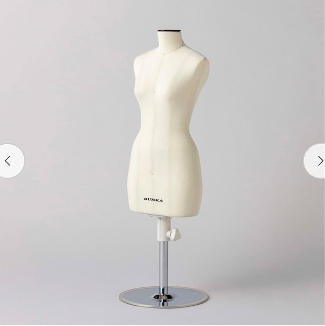 BUNKA 女性用ヌードボディ1/2