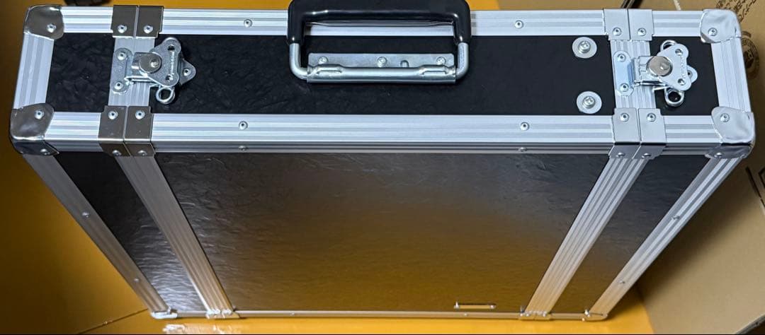 【美品】ARMOR(アルモア)A2U 2Uラックケース FRP仕様 ARMOR A2U 2U ラックケース FRP仕様 - Geek IN Box