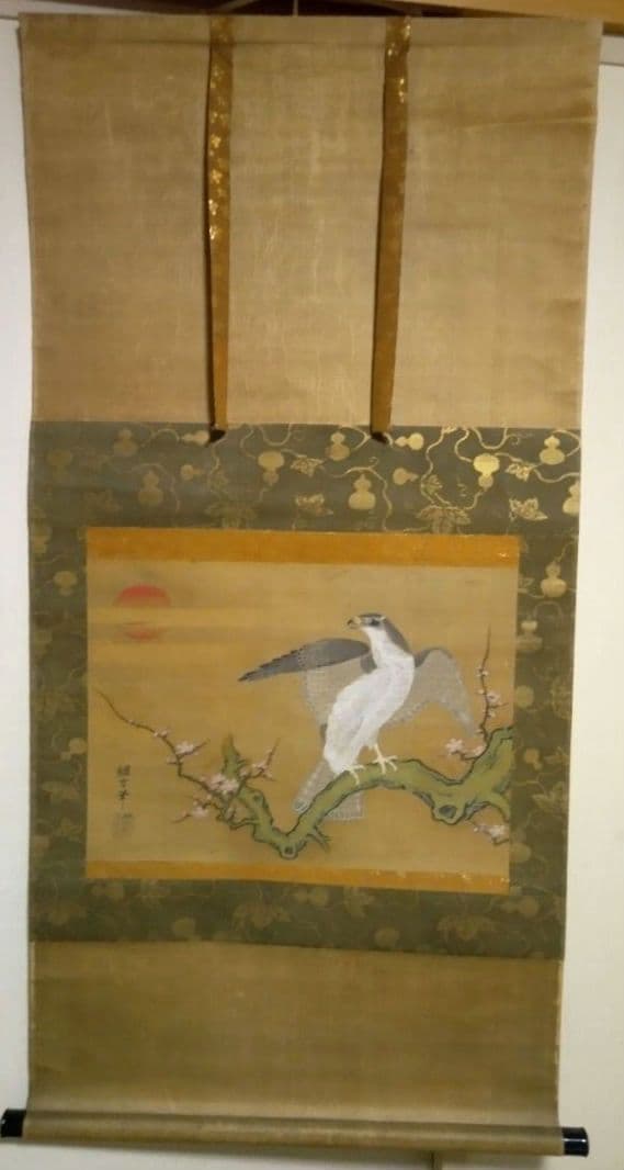 徳川綱吉(五代将軍)の直筆絹本掛け軸箱書きあり - メルカリ