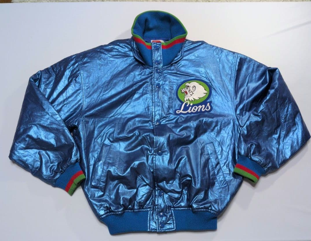 90s‼️埼玉西武ライオンズ コーチジャケット グラコン スタジャン ビンテージ 2026年最新】西武 グランドコートの人気アイテム - メルカリ