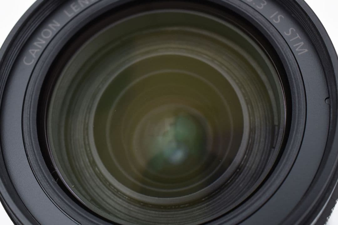 ほぼ新品 Canon RF-S 18-150mm f3.5-6.3 IS STM