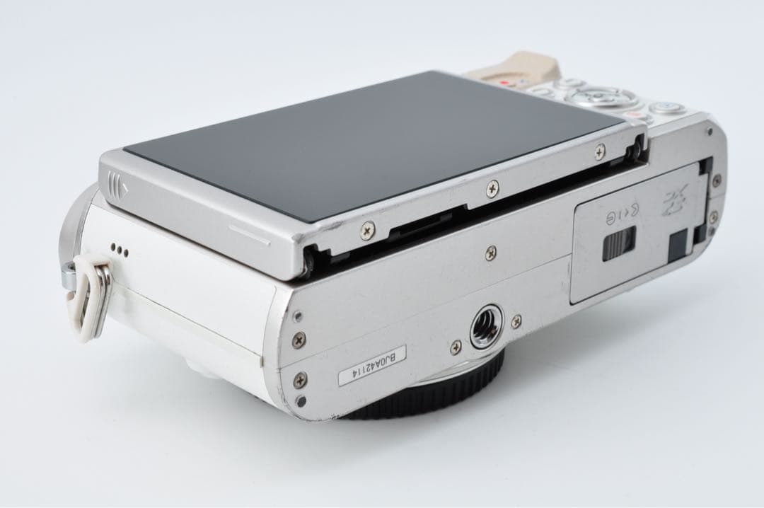 《 S数4704回！ 》オリンパス　OLYMPUS PEN E-PL9