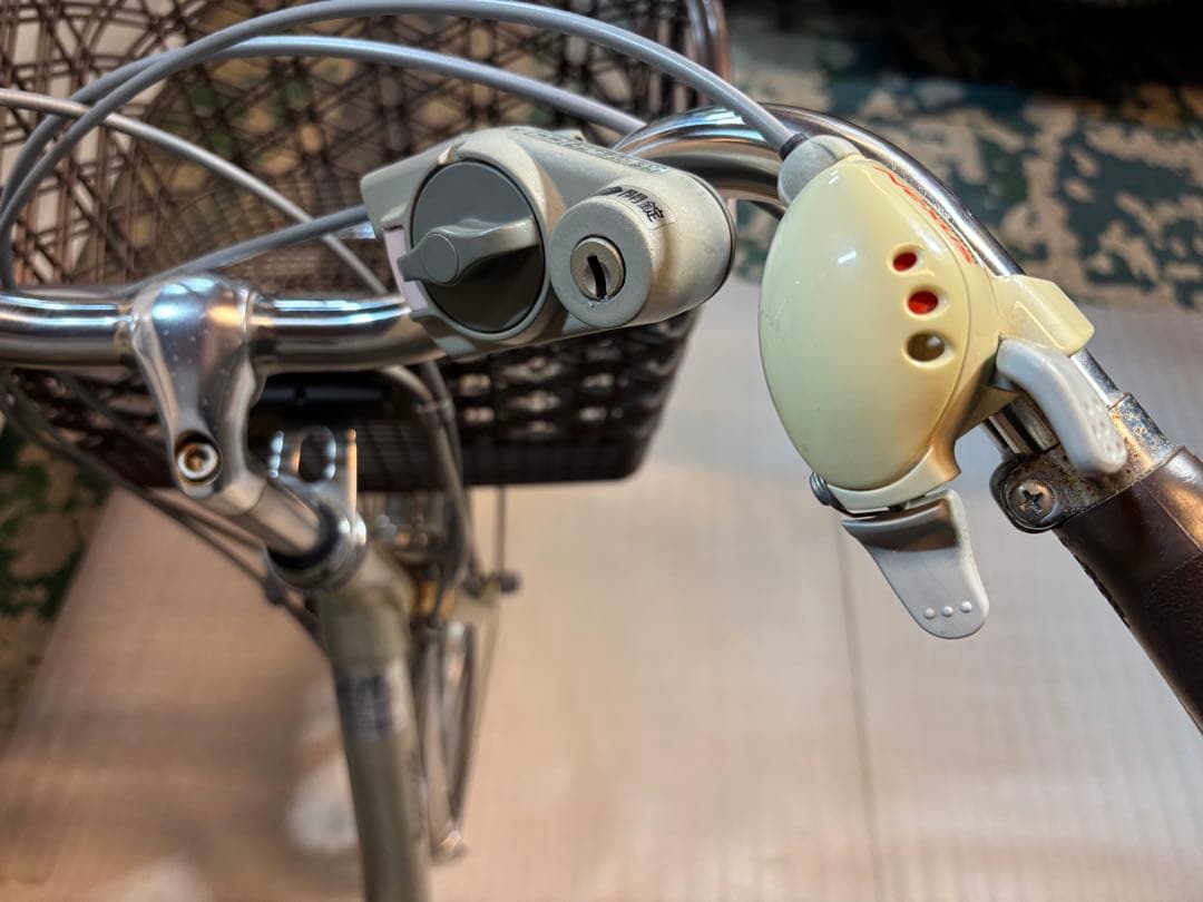 直接引渡】Panasonic 電動アシスト三輪車 かろやかライフEB - メルカリ