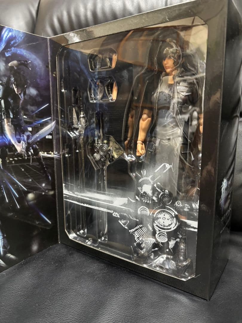 FINAL FANTASY XV ノクティス・ルシス・チェラム フィギュア