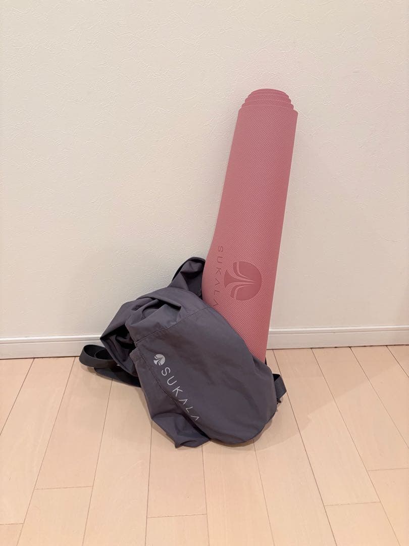 LAVA】SUKALA ヨガマット ピンク 収納バッグ付き - メルカリ