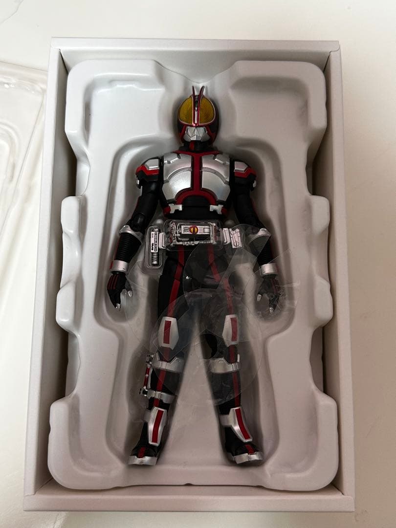 S.H.Figuarts（真骨彫製法） 仮面ライダーファイズ　セット