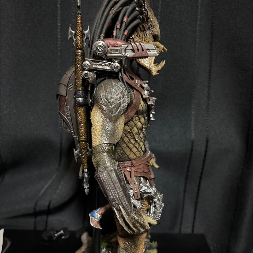 ウルフ・プレデター（重装備版）ホットトイズ