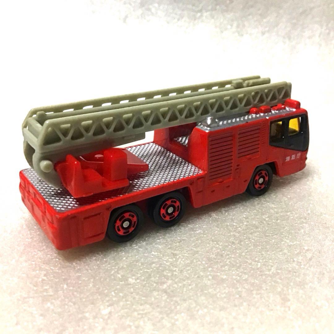 ぶー様 リクエスト確認用　 トミカ　消防車　トヨタ ダイナ ウォーターカッター車