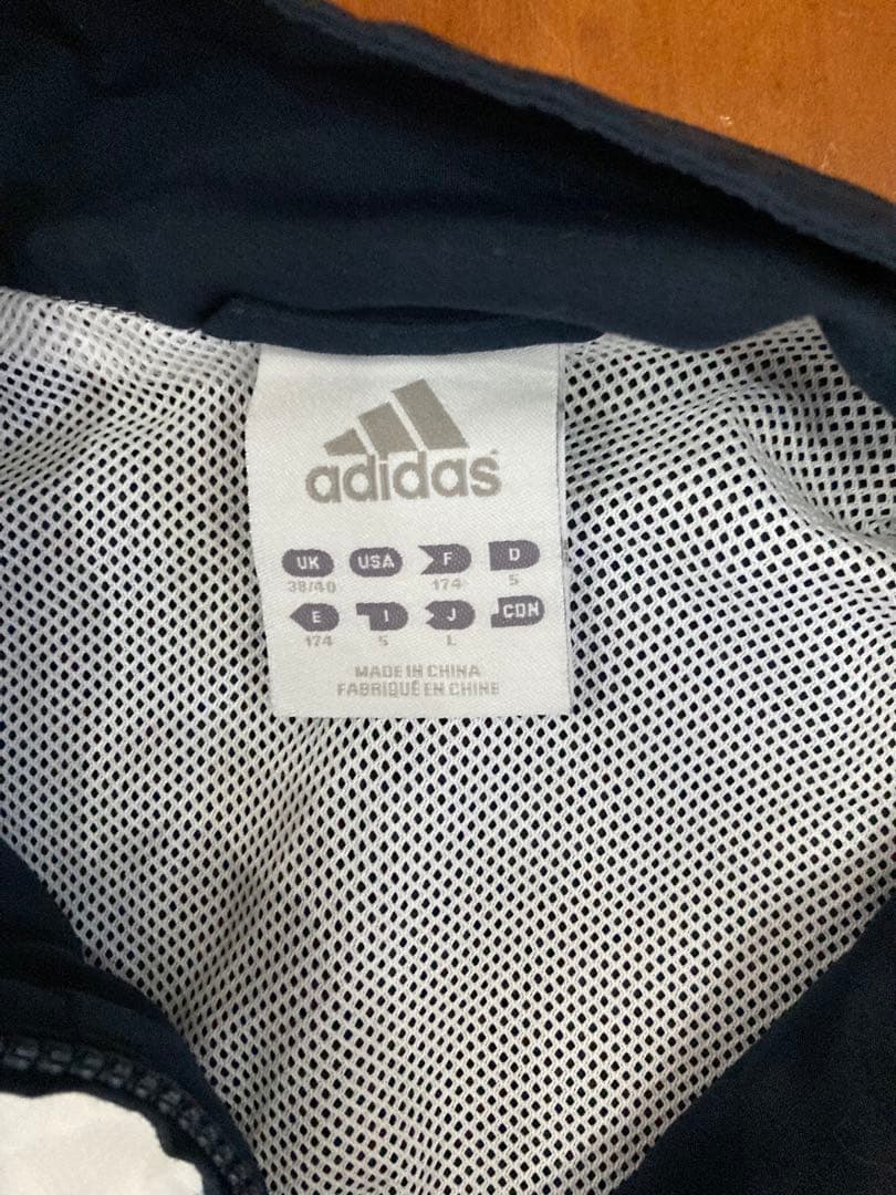 《週末値下げ》アディダス レアル マドリッド　上下　セット　サイズＬ