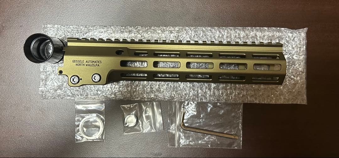 A&A Geisseleタイプ URG-I ハンドガード 10.5inch