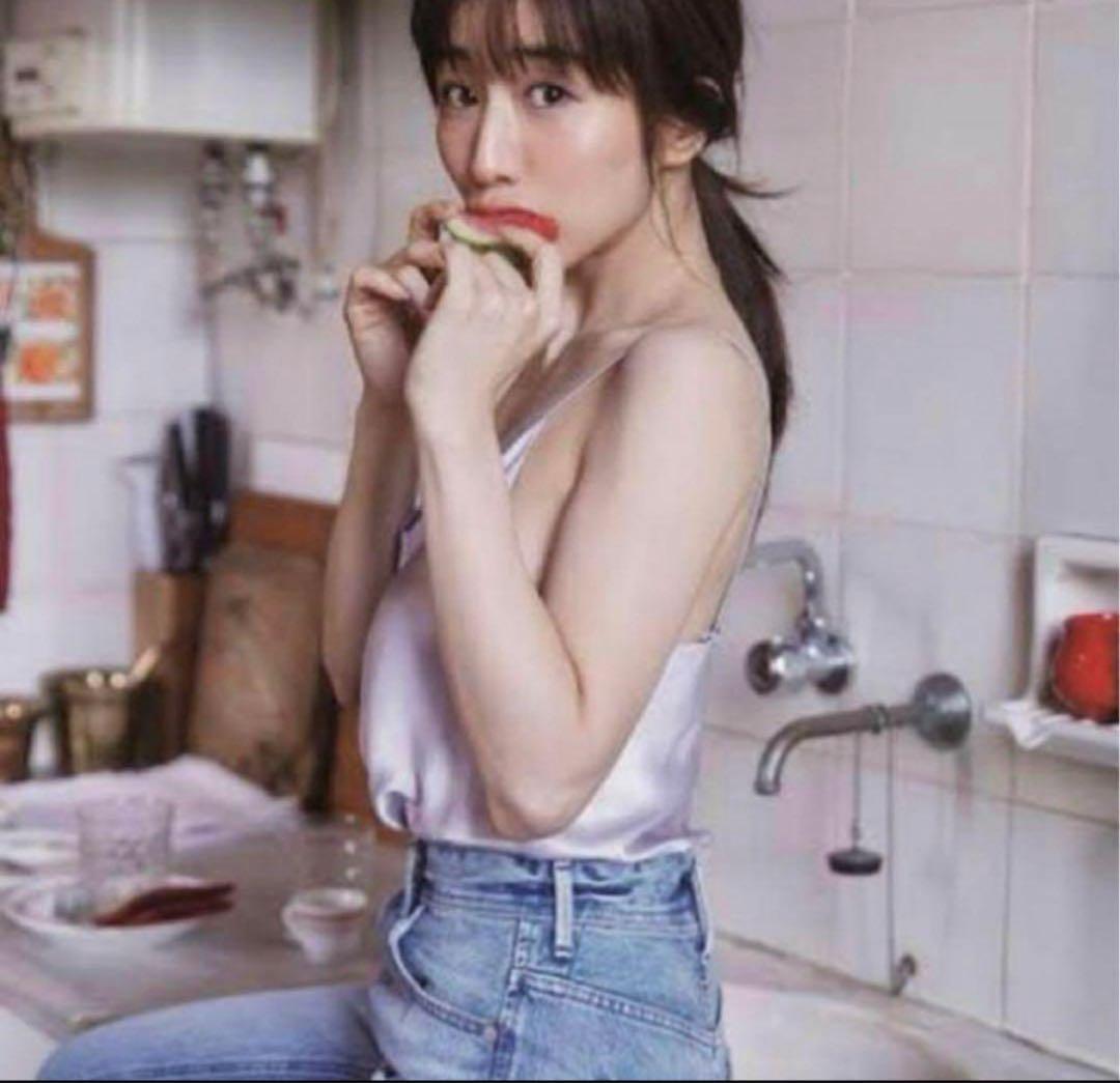 新品 【田中みな実さん着用】YANUK ハイウエスト\"RUTH\"24 田中みな実さん着用☆新品 ヤヌーク 定番 High Waist RUTH 26 - メルカリ