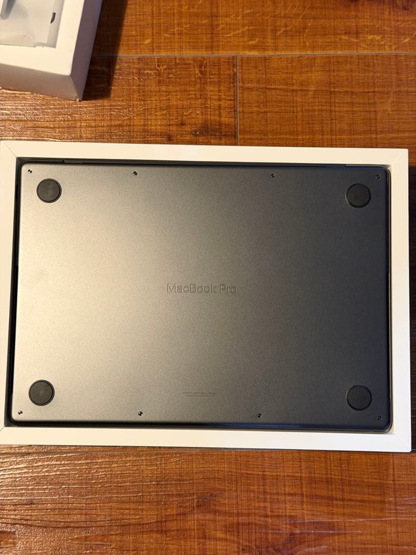 2026年3月13日まで保証 Apple MacBook Pro M4