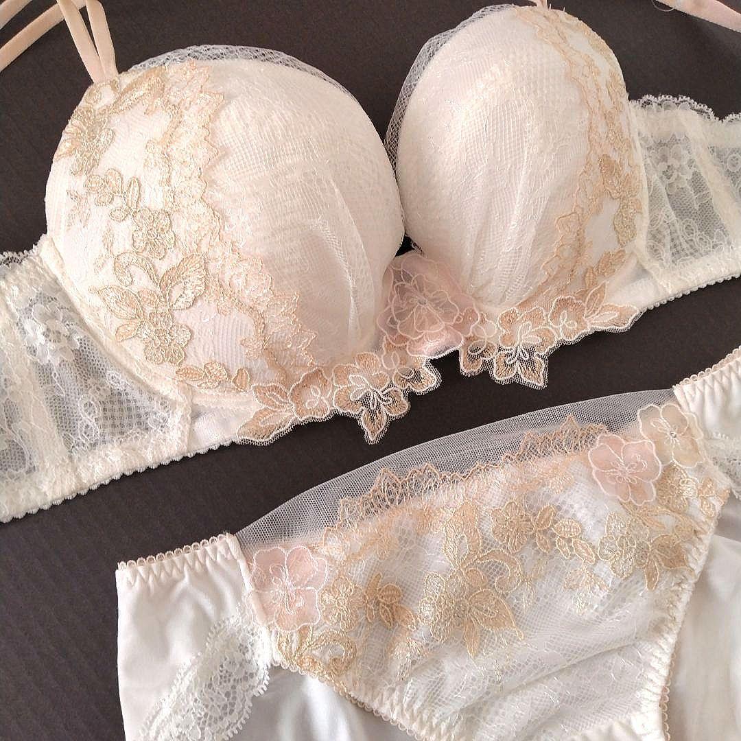 専用【新品】ワコール《パーソナルフィットプラスブラ》E75/L