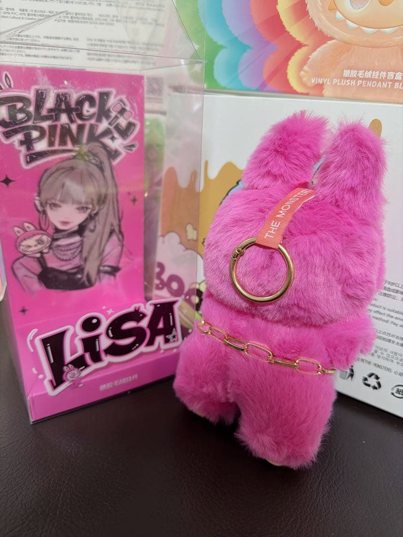 最安値】Lisa着用モデル ジモモ 海外限定ラブブ キーホルダー 箱付