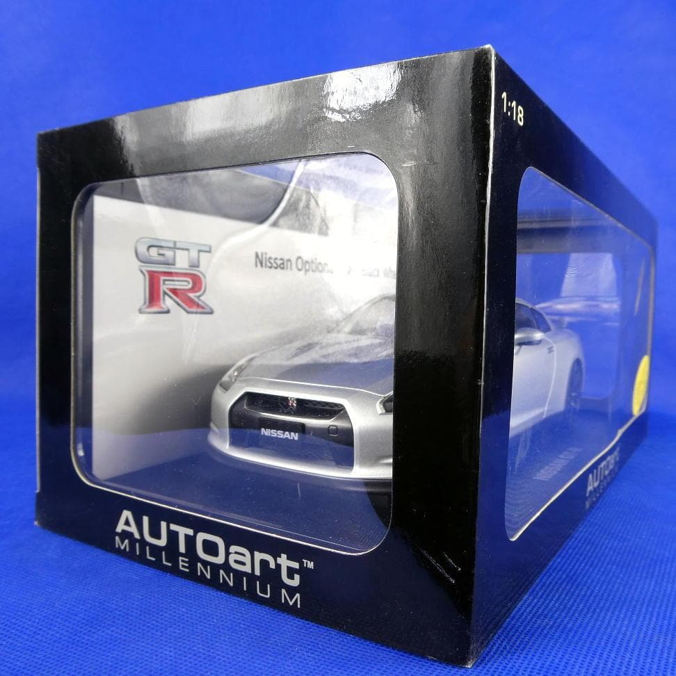 日産★GT-R★オートアート★ミレニアム★リミテッドエディション★２０００個限定