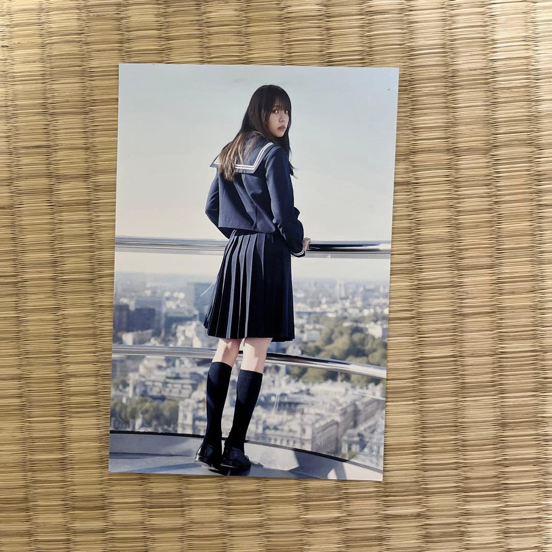 欅坂46小林由依1st写真集 「感情の構図」 - メルカリ