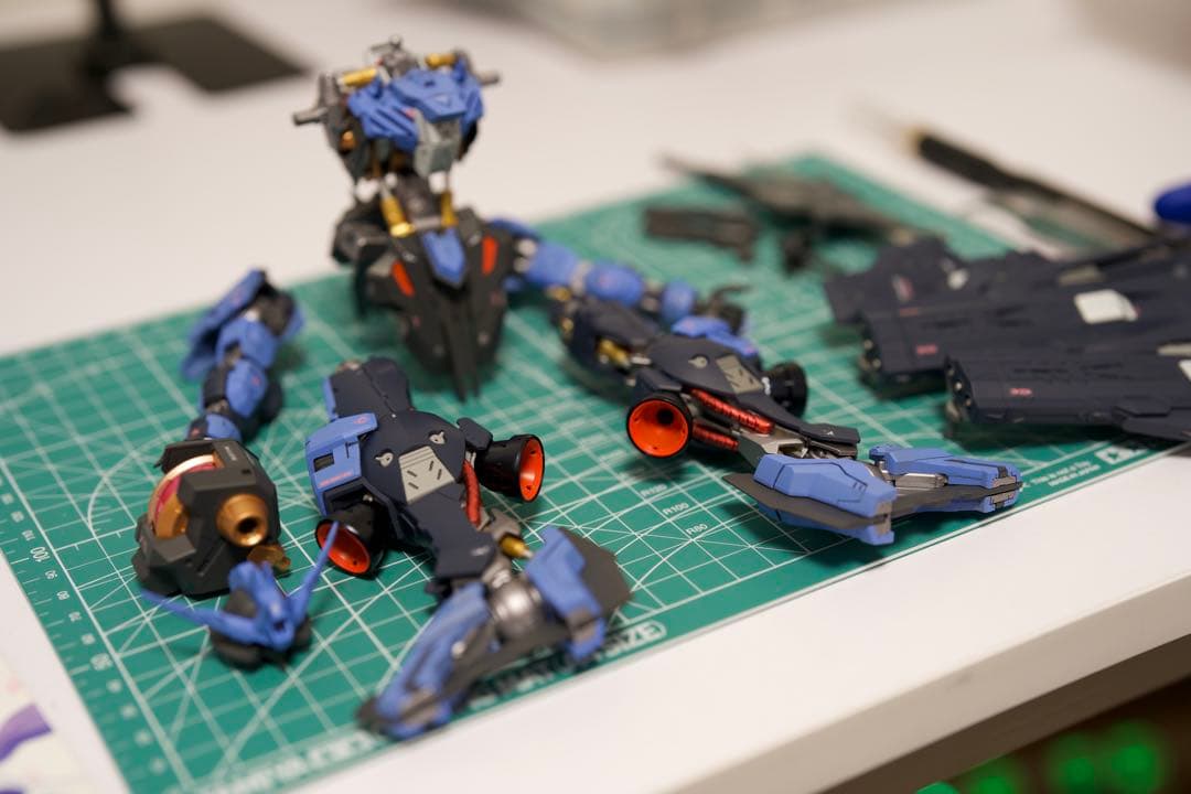 MG 1/100 ガンダム ヴィダール 塗装済み 完成品 艶消仕上げ ガンプラ