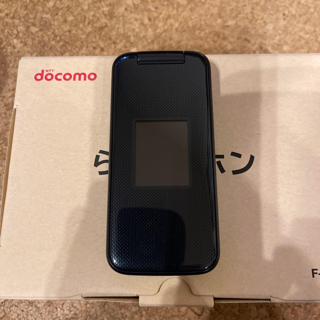 ドコモ らくらくホン F-41F 新品未使用 - メルカリ