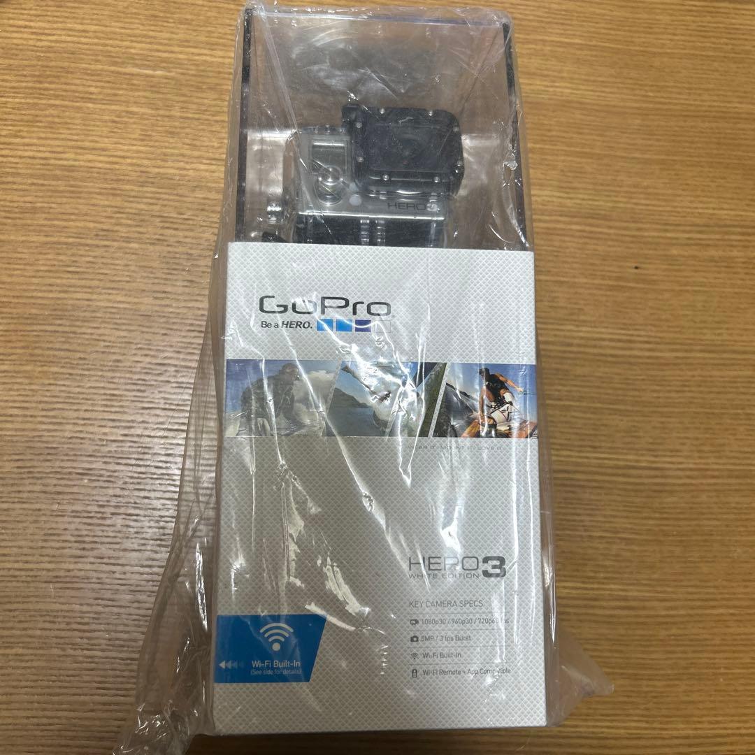 GoPro HERO3 新品 Amazon.com : GoPro HERO3: White Edition - 131'/ 40m Waterproof