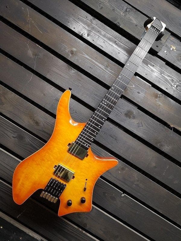◆大感謝祭!! 6st ヘッドレスギター アンバーイエロー G1G22527-2