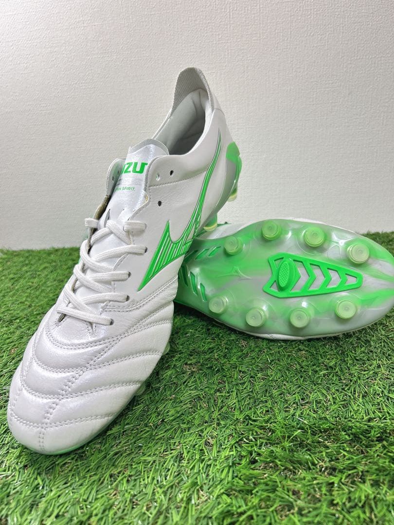 【限定カラー】モレリアネオ 4 JAPAN 27.0cm P1GA253037