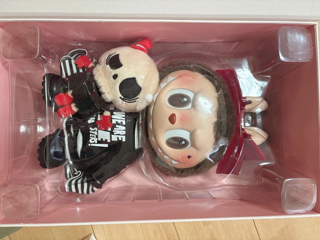 POPMART Labubuラブブバレンタイン限定 - メルカリ