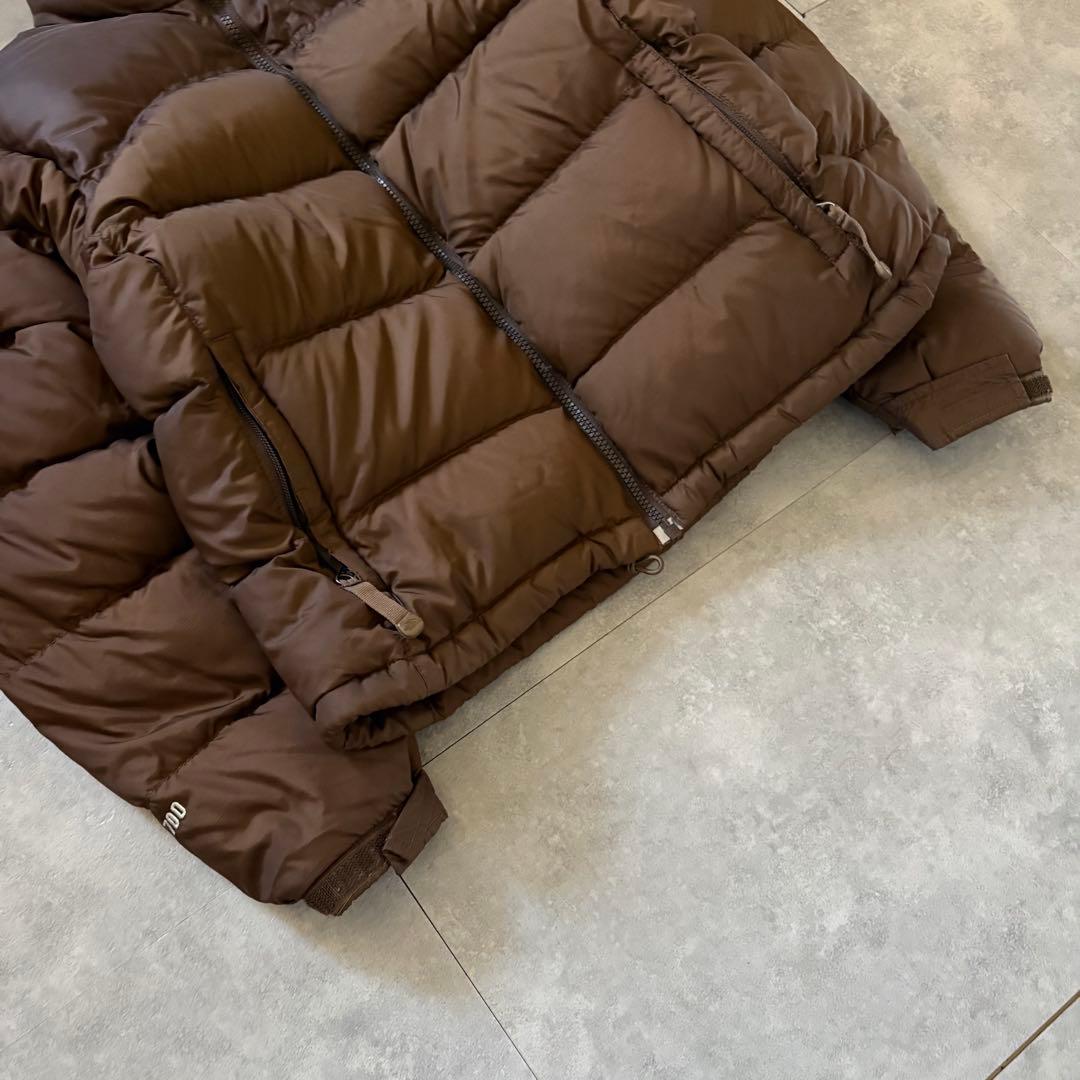 超希少モデル！】美品！ケンダル・ジェ ンナー着用 ヌプシ ブラウン