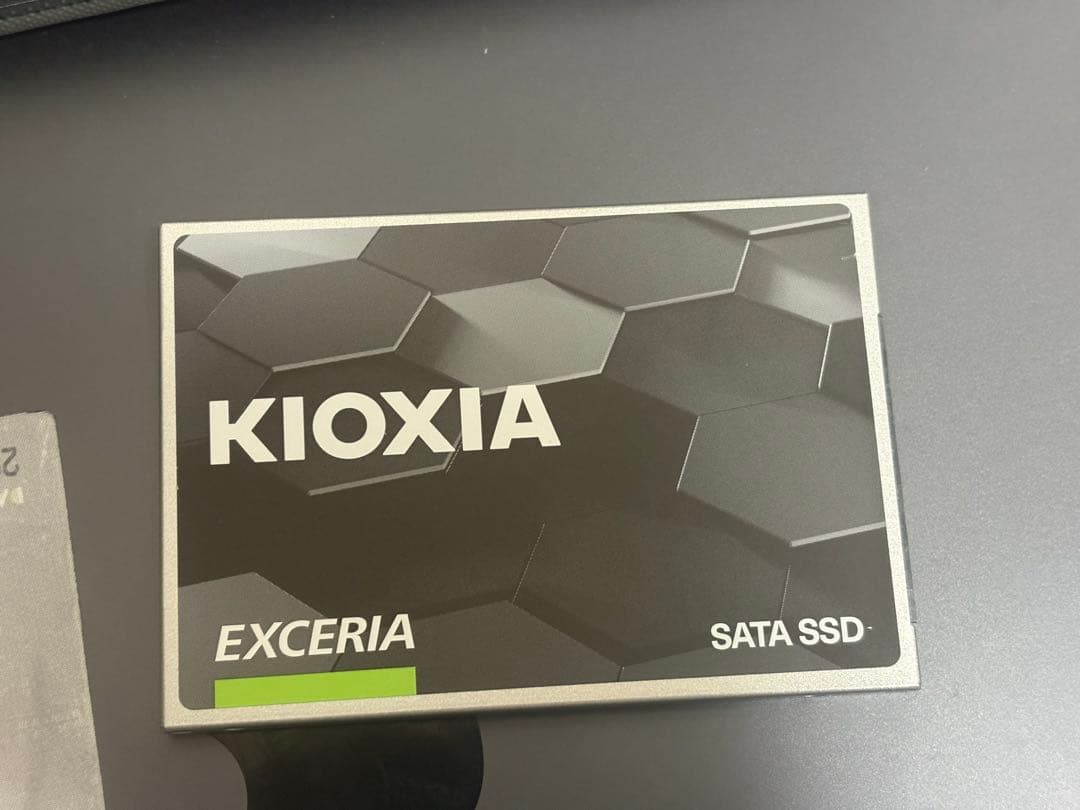 内蔵型SSD KIOXIA EXCERIA SATA SSD 960GB KIOXIA SSD-CK960S/J EXCERIA SATA SSD - 製品詳細 | パソコンSHOP