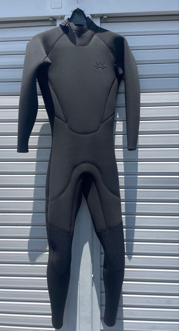 アックスクラシック　未使用 タグ付き　ウエットスーツ　バックジップ　ML AXE（アックス） 在庫限り 25 フォローズ別注 3mm ロンスプ バック