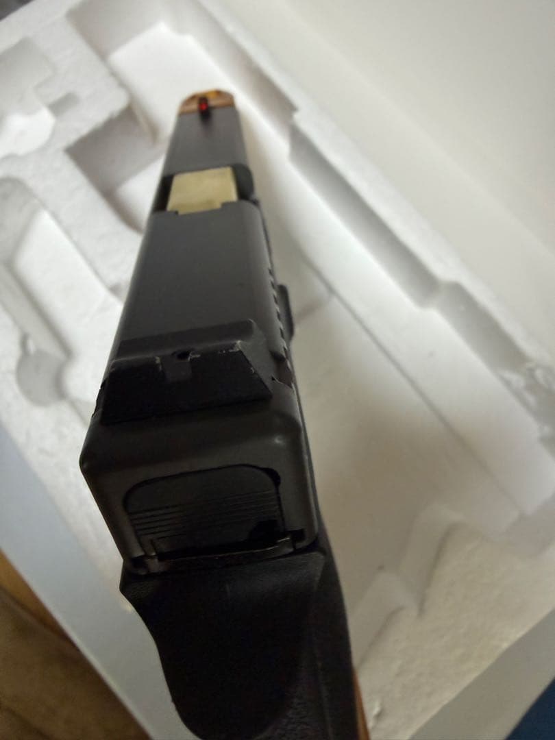 ①Carbon8 STRIKERNEUN 9x19 co2トイガン＊AI出品です