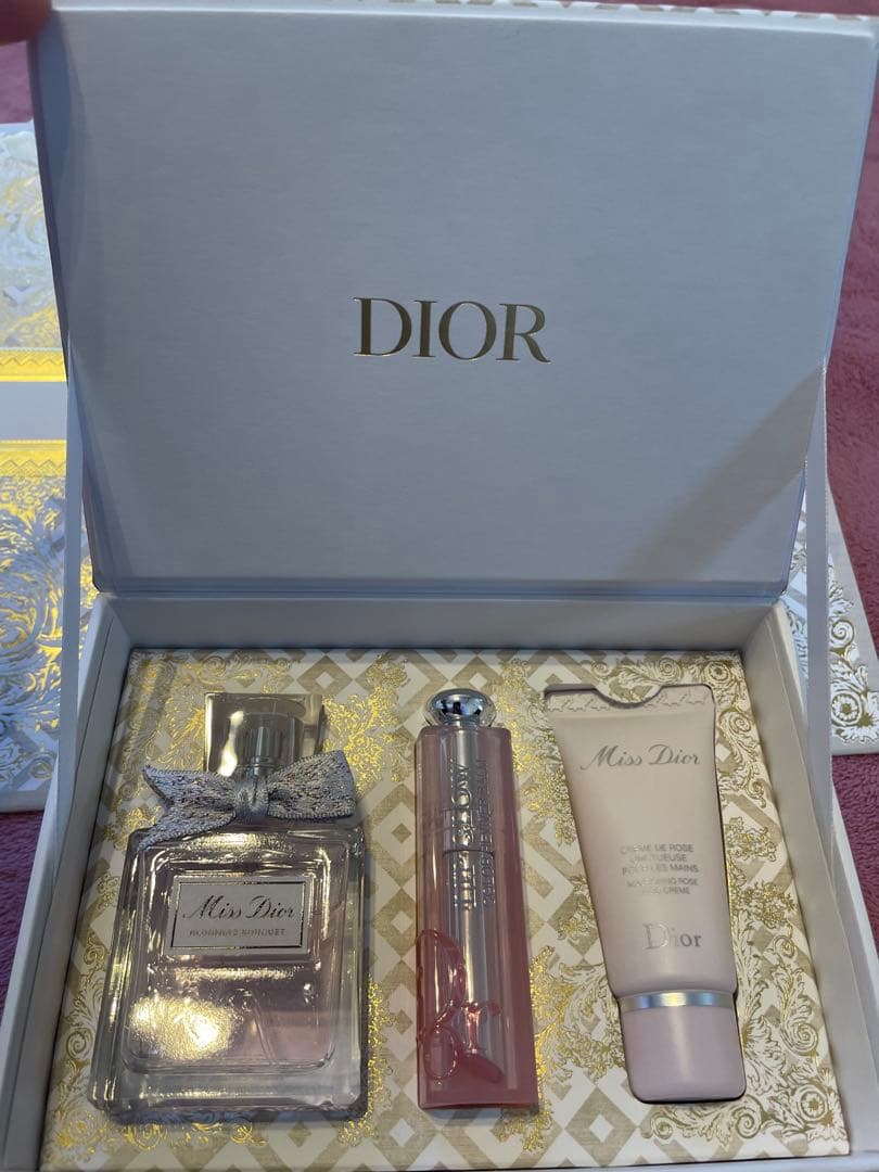 新品未使用 ミスディオール コフレ2024 楽天市場】Dior ディオールミス ディオール コフレ(数量限定品)2024