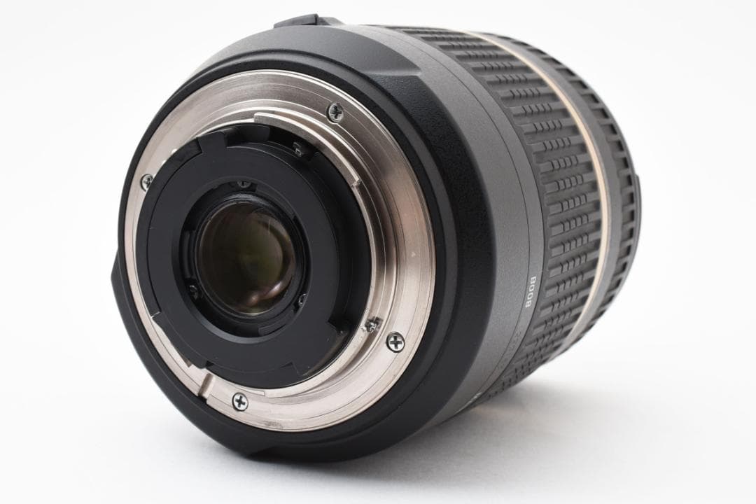 良品 タムロン AF 18-270mm F3.5-6.3 NIKON B591