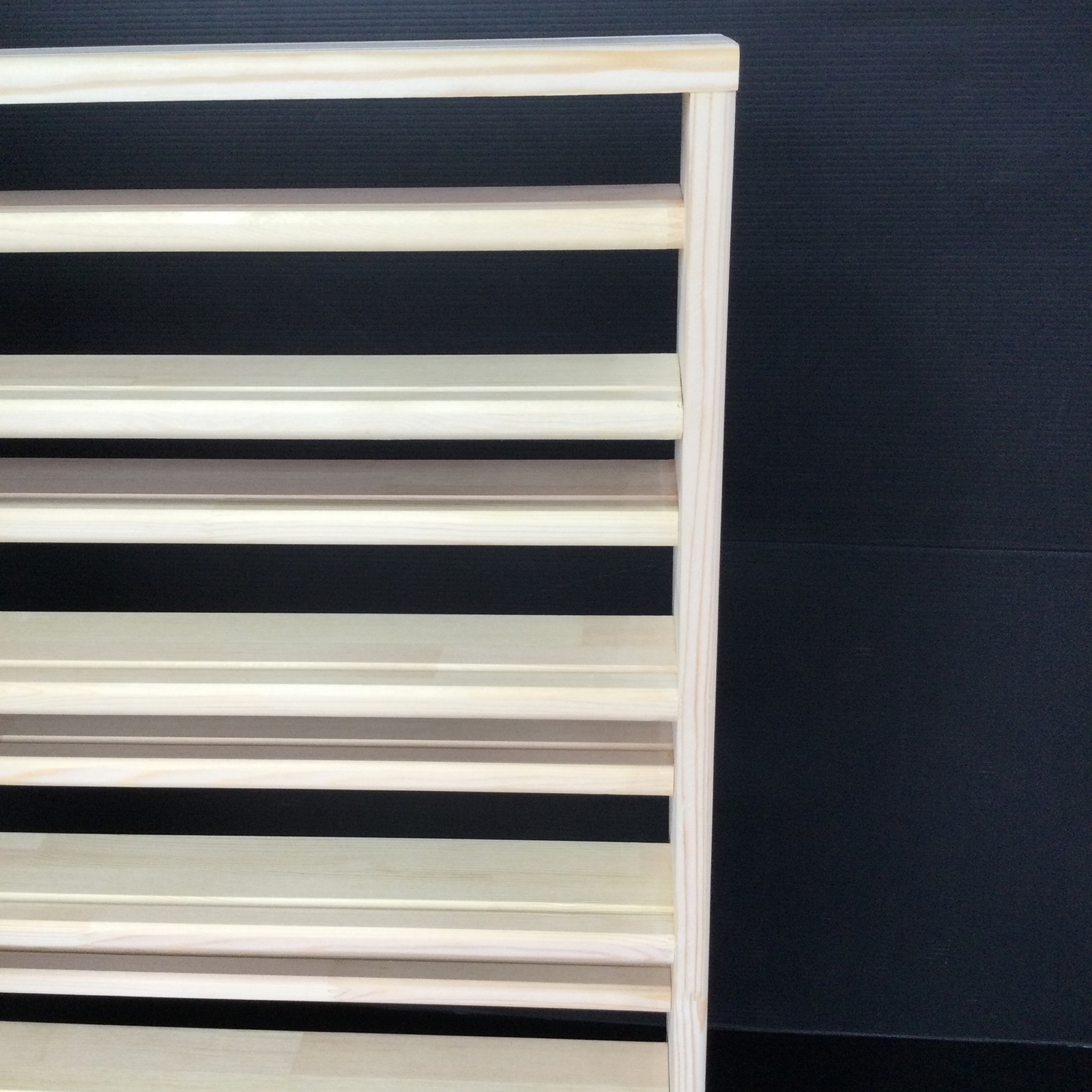 43f1b9d4256f5a1a4208ca81bb77df