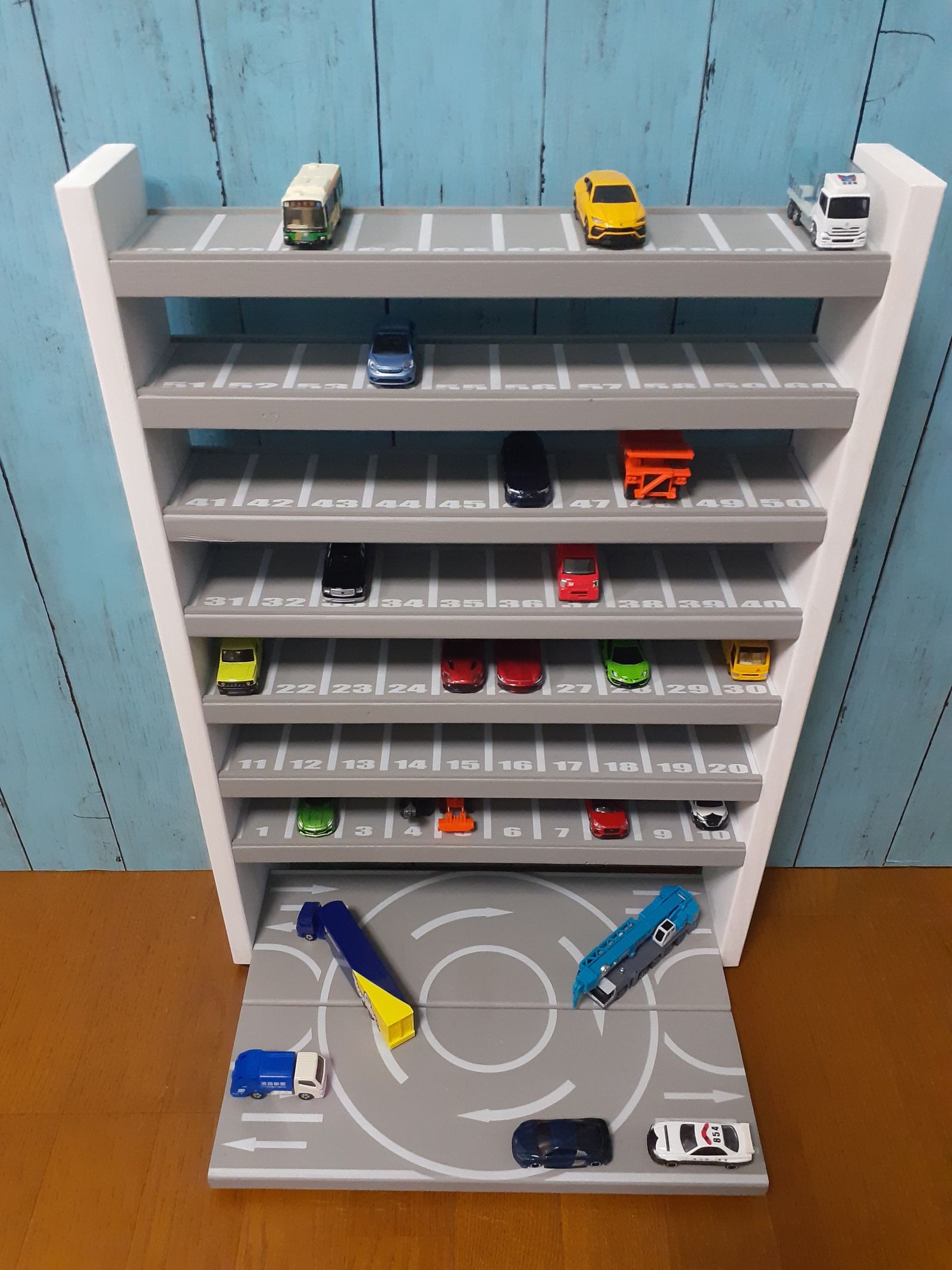 改良版6段110台ロングトミカ仕様ロータリー交差点付きミニカー収納棚