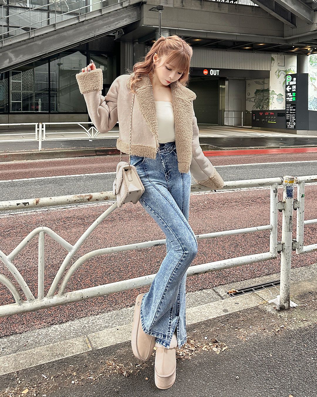 美脚ストレッチフレアデニム ブルー | ファッション通販＆メディア