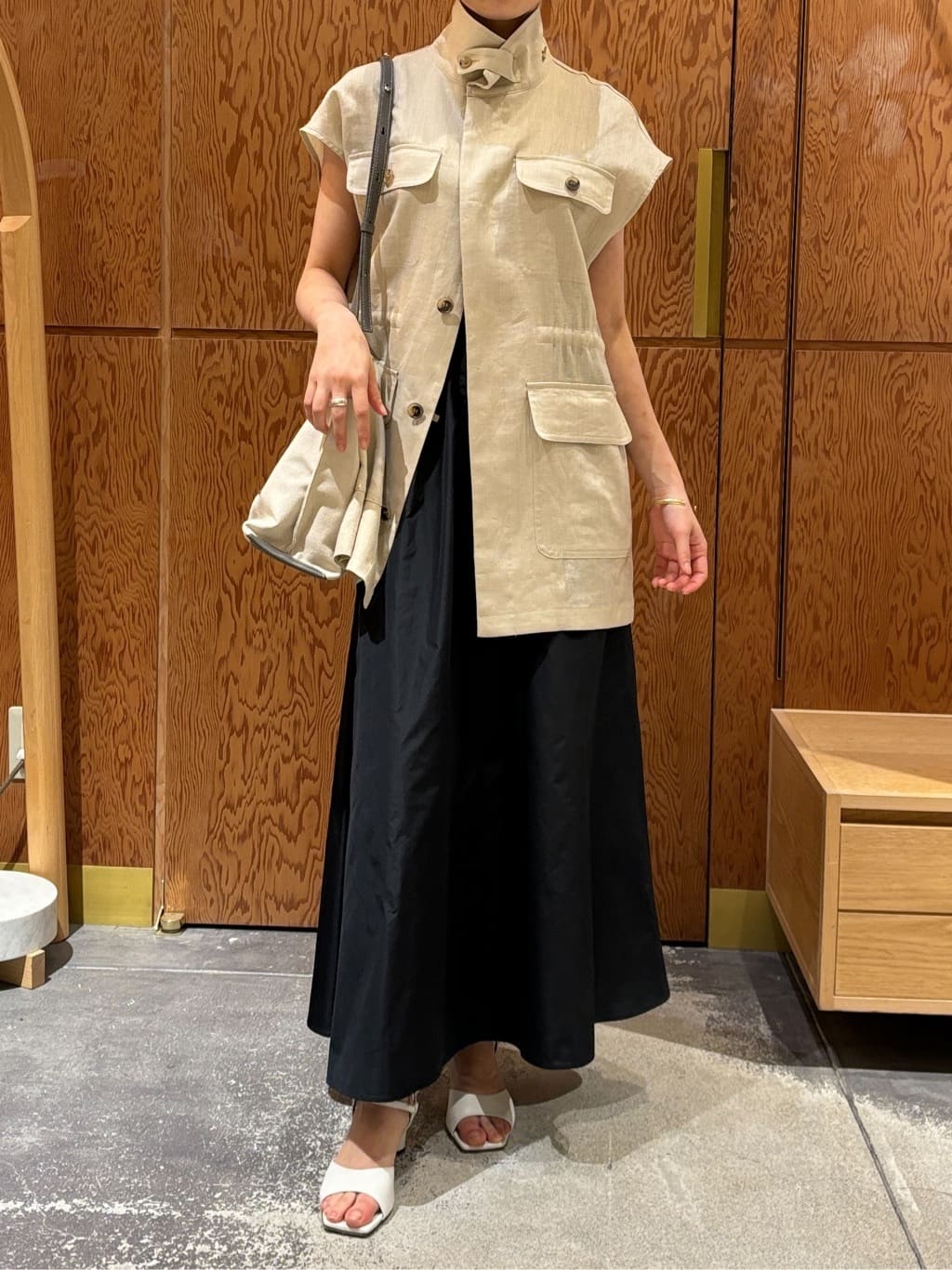 大人気 / コンチネンタルリネンベスト - Drawing Numbers(ドローイング