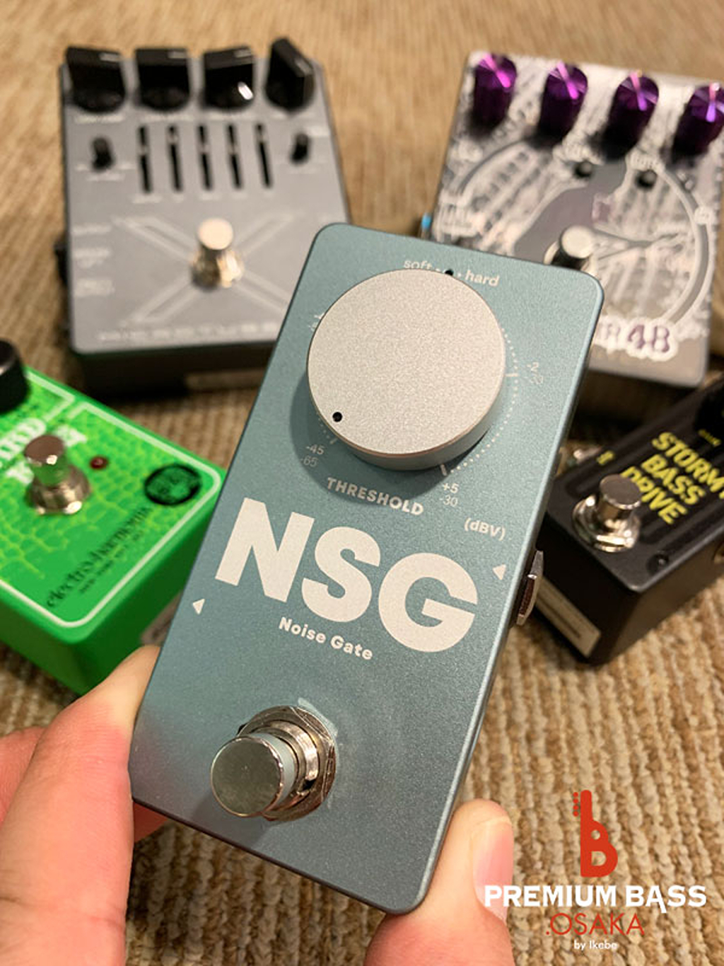 E.W.S. 【入荷待ち、ご予約受付中】 Stormy Bass Drive ｜イケベ楽器店