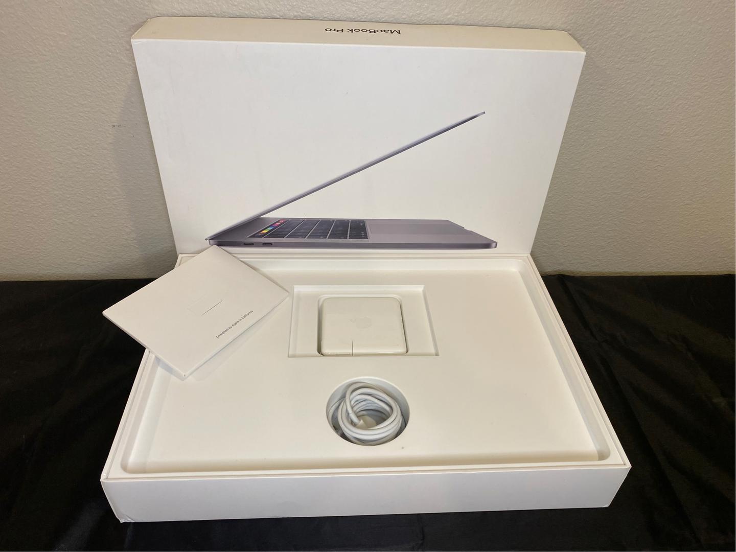 MacBook Pro 2018 (With Touch Bar) - 15 inch - Guide, Specs, Prices