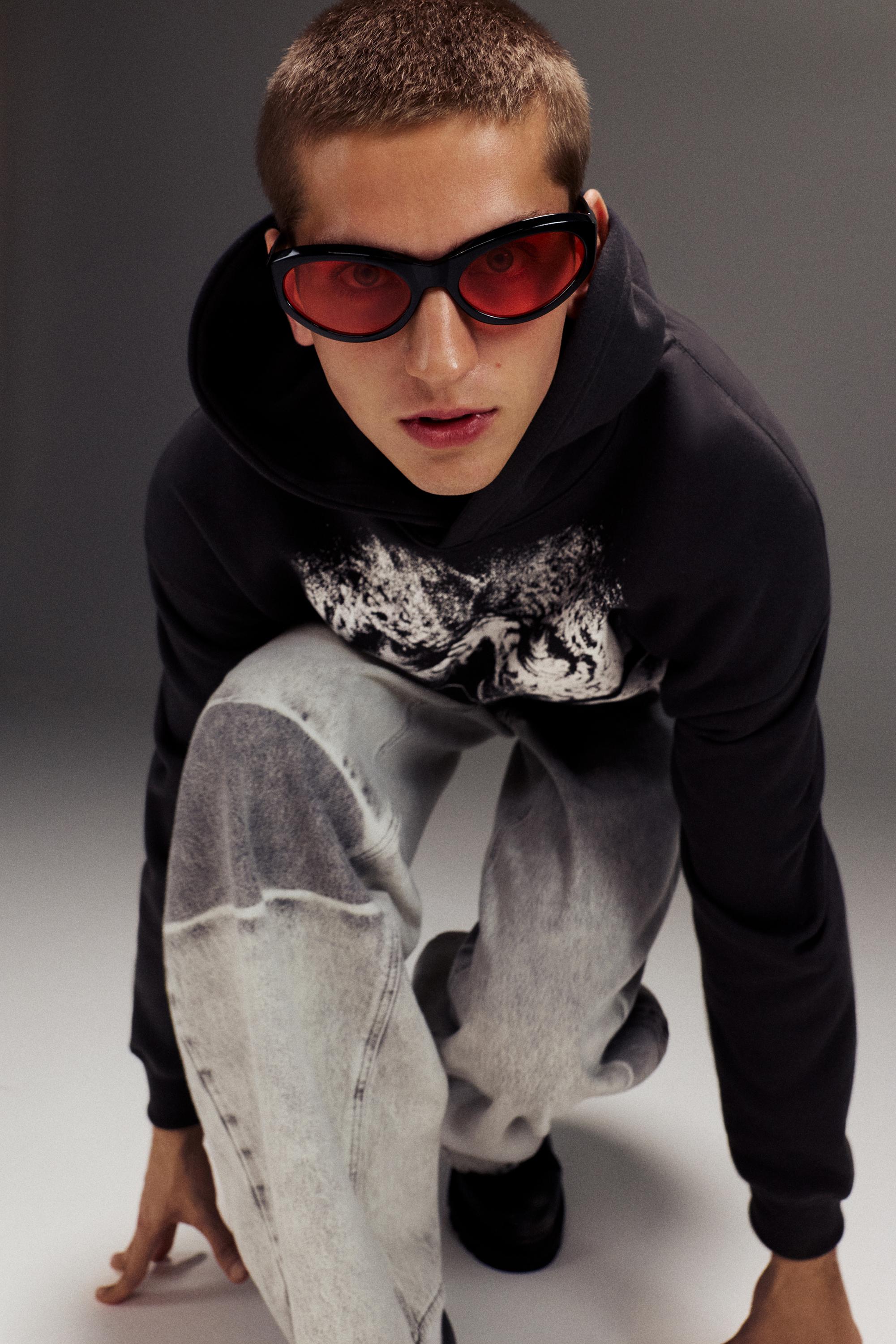 Black Stranger Things hoodie - Pull&Bear United States