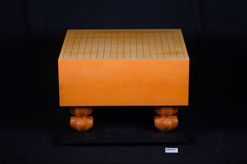 KA0130】綾営林署産本榧 柾目 脚付碁盤（瀬越憲作揮毫盤） | 日向碁盤碁石