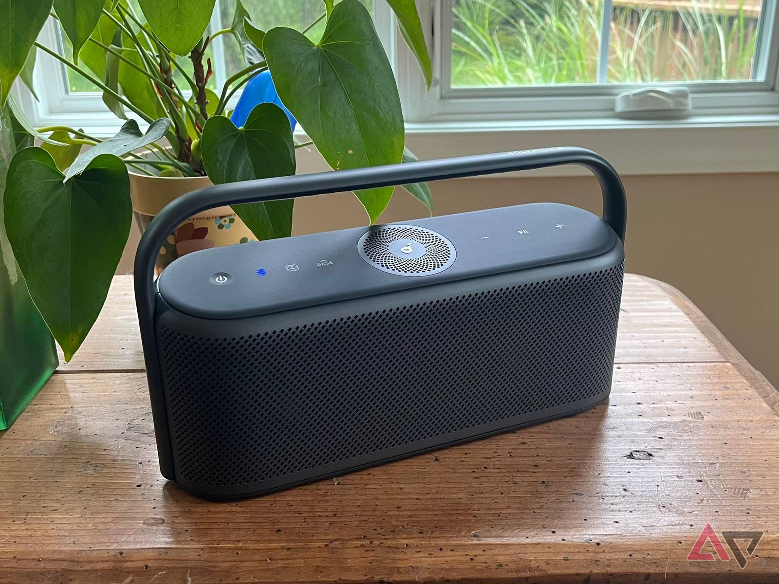 Anker Soundcore Motion X600 review: A portable Bluetooth boombox
