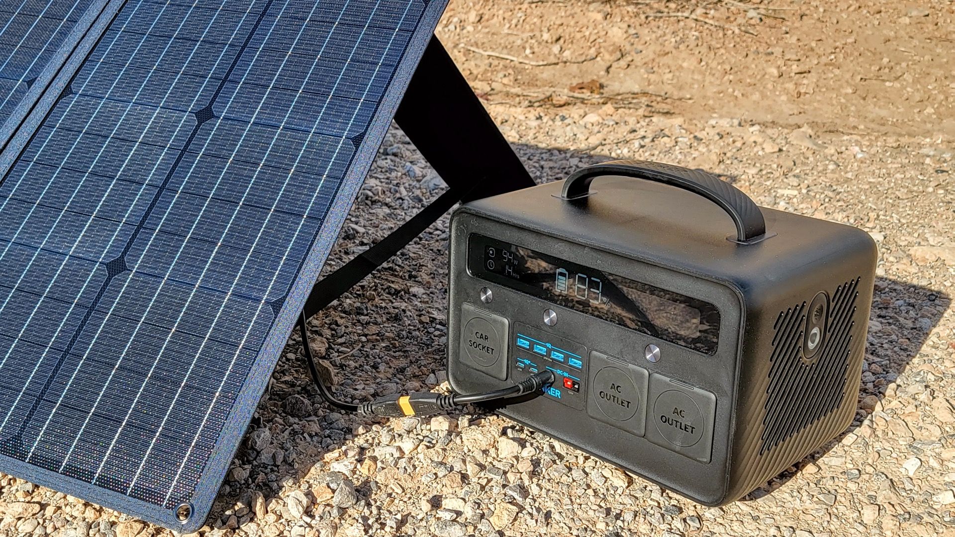 Anker 625 Portable Solar Panel (100W) Review: Solar Power on the Go