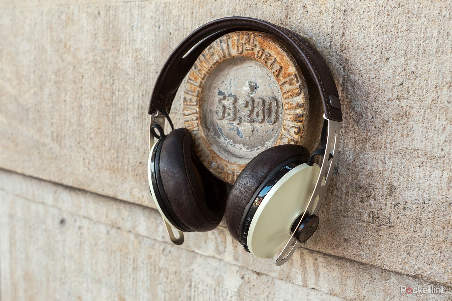 Sennheiser Momentum Wireless M2 BT review: Cut the cord in comfort