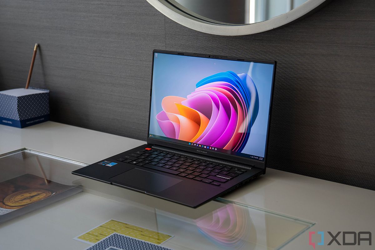 Asus Vivobook S 14X OLED Review: OLED never looked this good