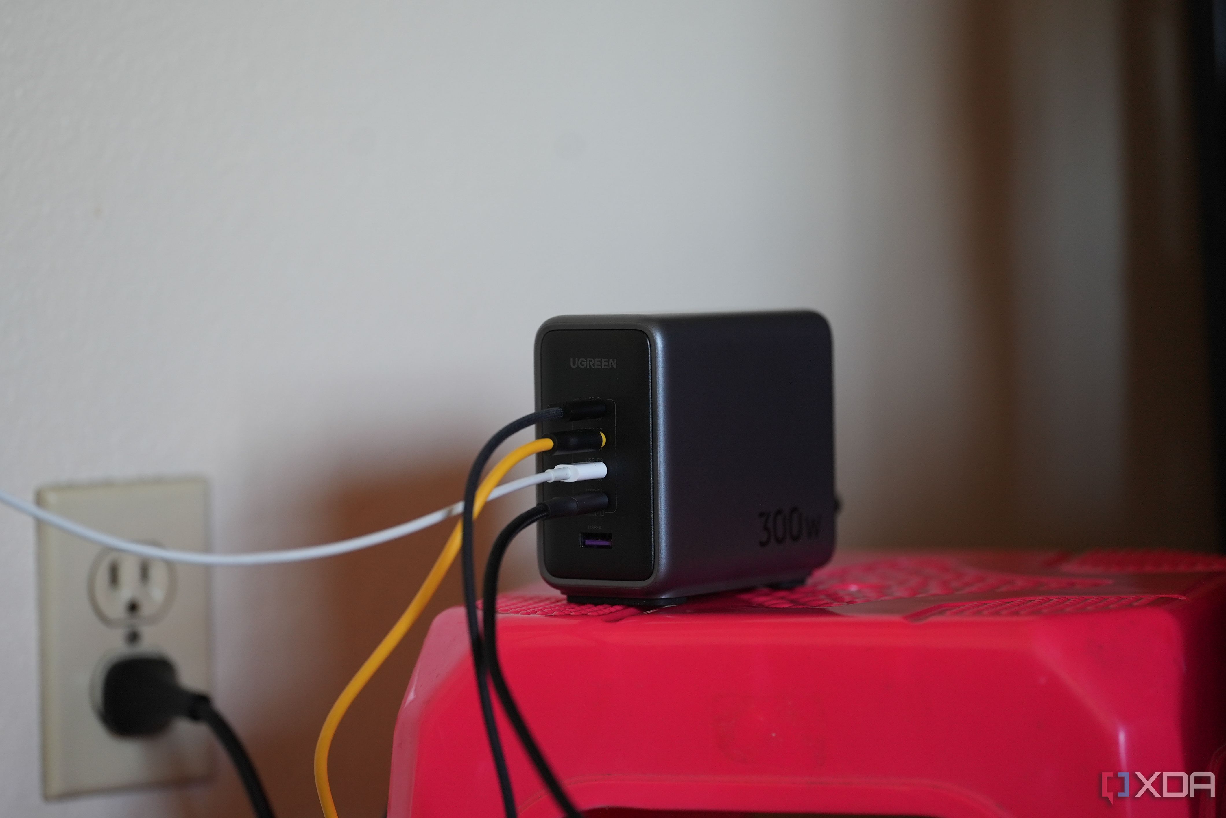 Ugreen Nexode 300W 5-Port Charger review: A single charger for all