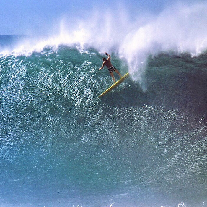 Greg Noll, Surfing Superstar Who Tackled the Big Waves, Dies at 84