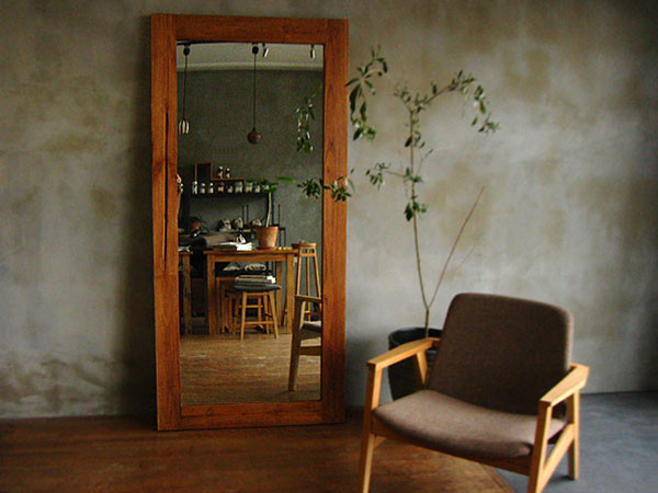 ヴィンテージの壁掛けミラー・壁掛け鏡 - インテリア・家具通販【FLYMEe】