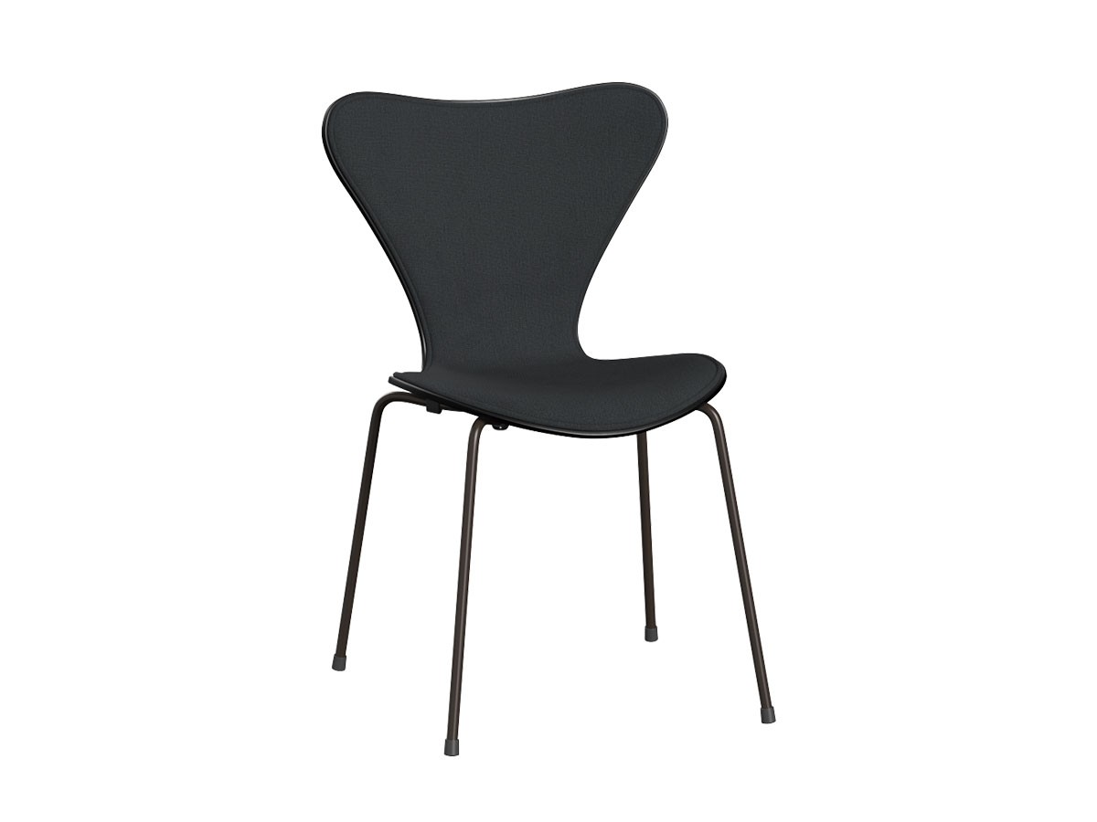 FRITZ HANSEN SERIES 7 / フリッツ・ハンセン セブンチェア フロント