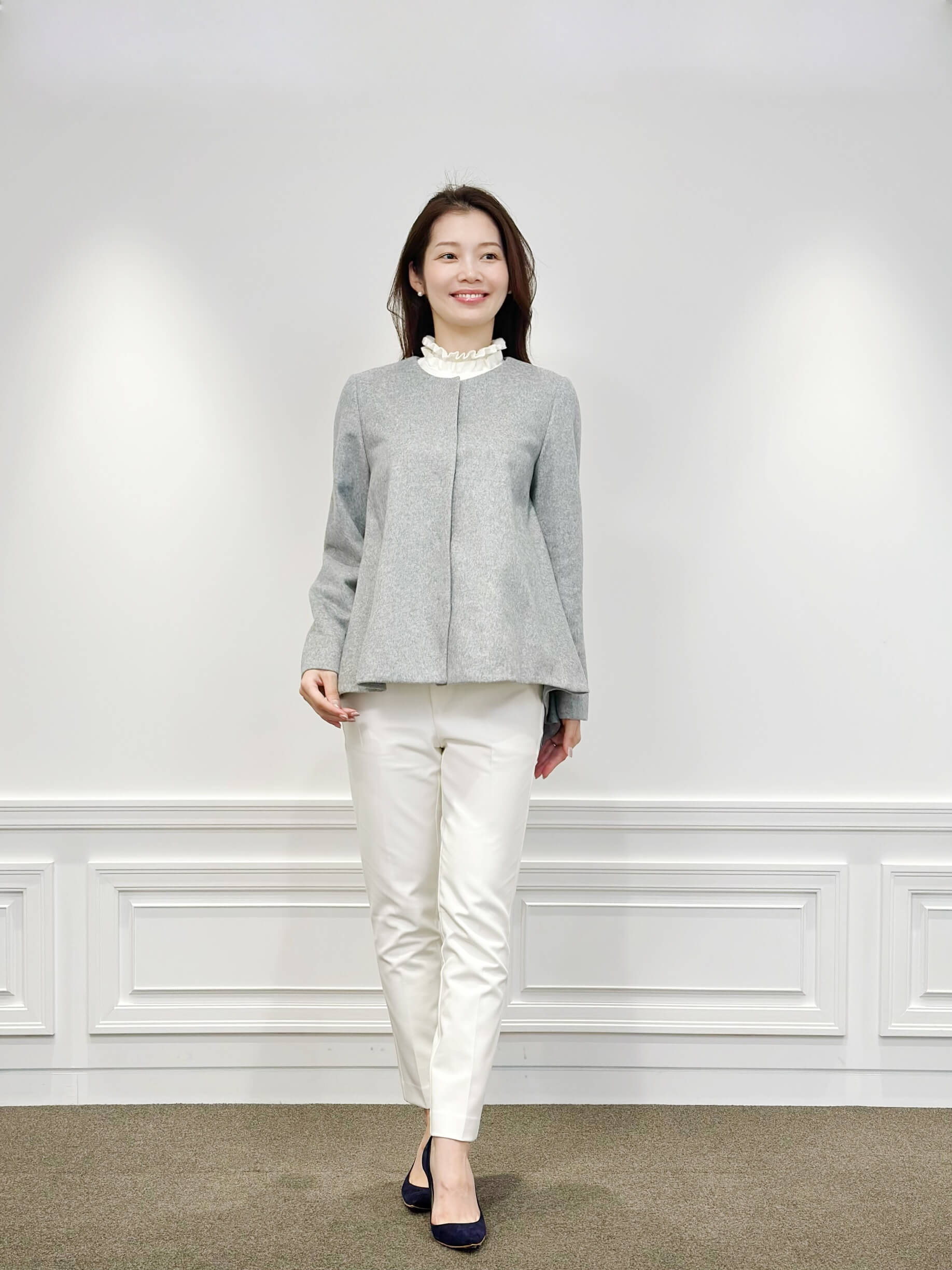 先週の人気アイテム＜フリルデザインリブニットプルオーバー＞の