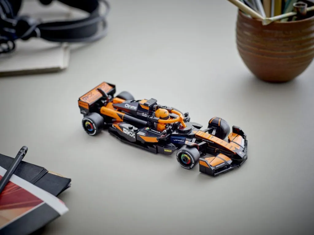 McLaren F1® Team MCL38 レースカー(77251) | レゴ(R)スピード